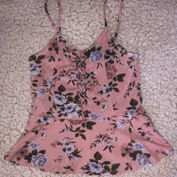 women’s tank - Picture 1 of 1